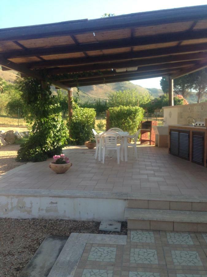 Lovely Cottage Castellammare del Golfo Bagian luar foto